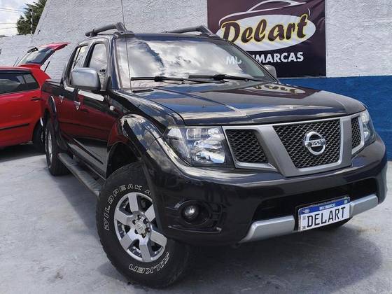 NISSAN FRONTIER 2.5 PLATINUM 4X4 CD TURBO ELETRONIC DIESEL 4P AUTOMÁTICO